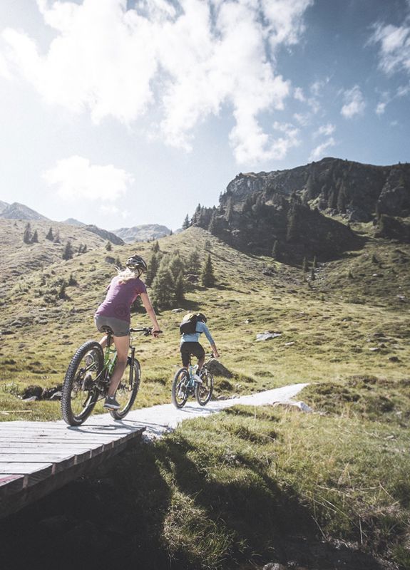 Racines in bici