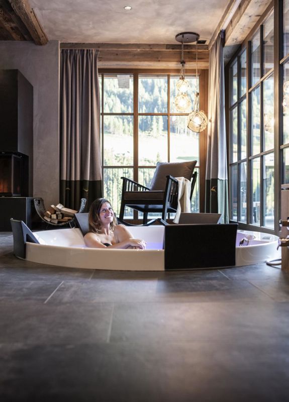 Romantik Chalet mit Whirlpool und Kamin