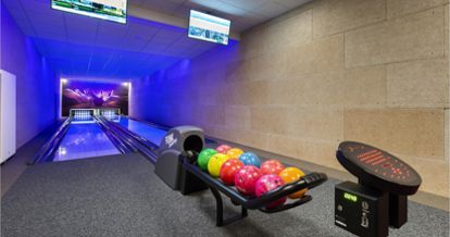 Bowling lane